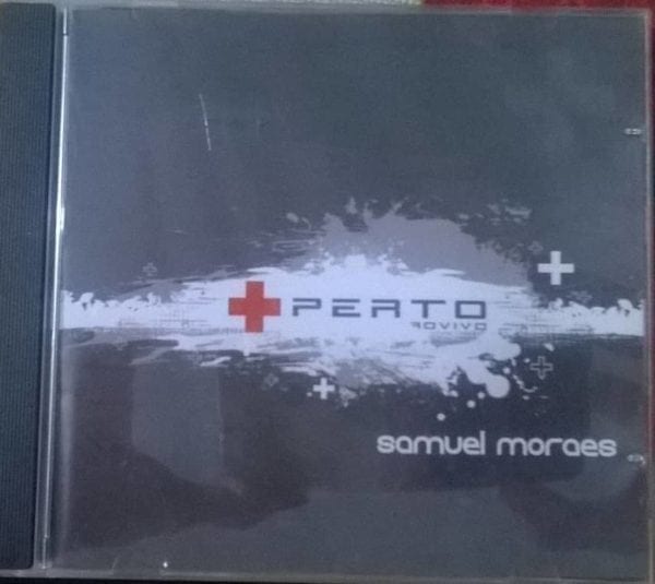 CD + Perto ao vivo-Samuel Moraes